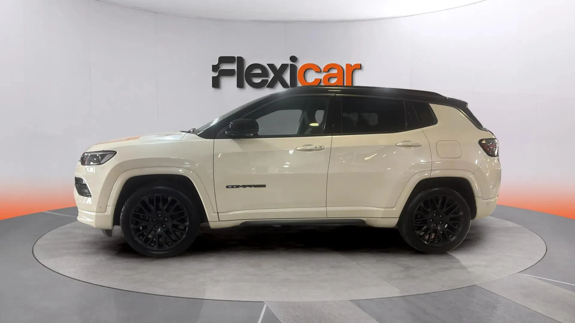 Jeep Compass 1.3 PHEV S AWD - foto 4