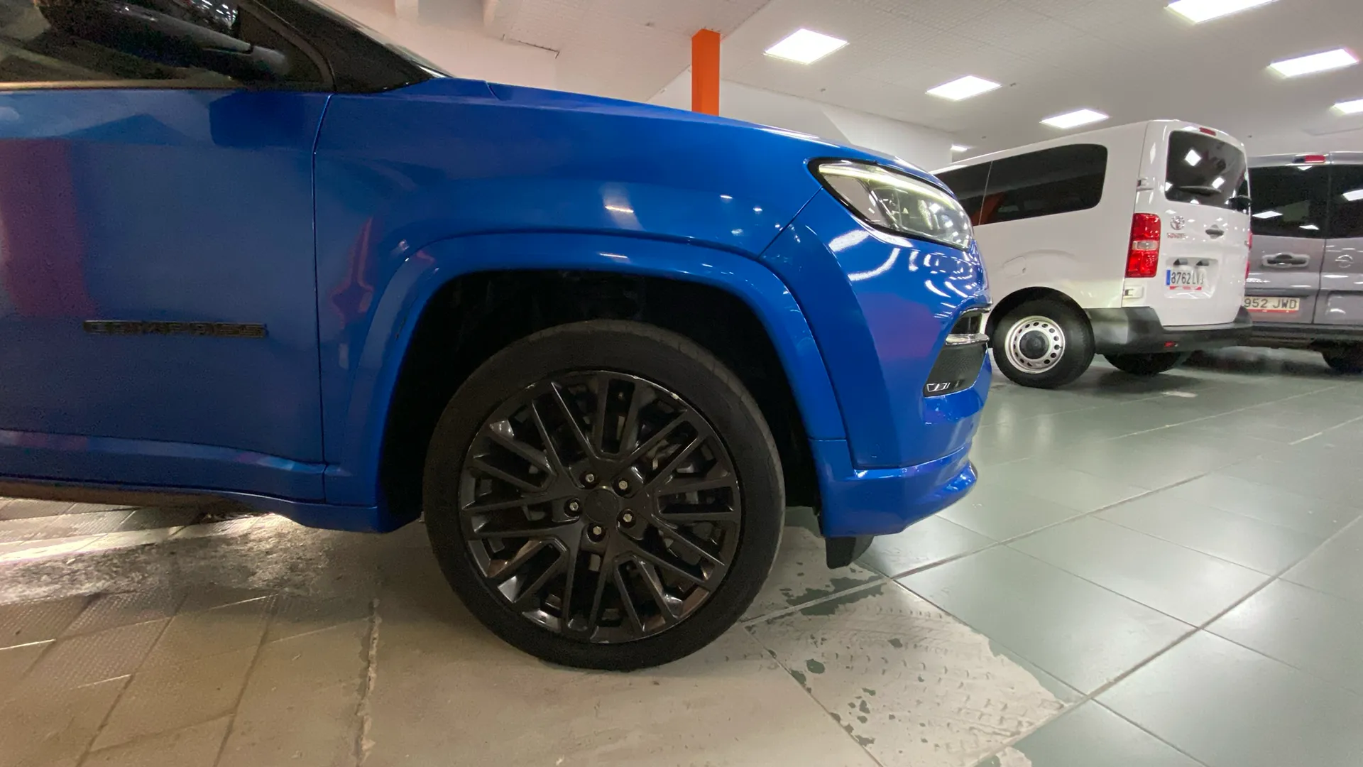 Jeep Compass 1.3 PHEV S AWD - foto 36