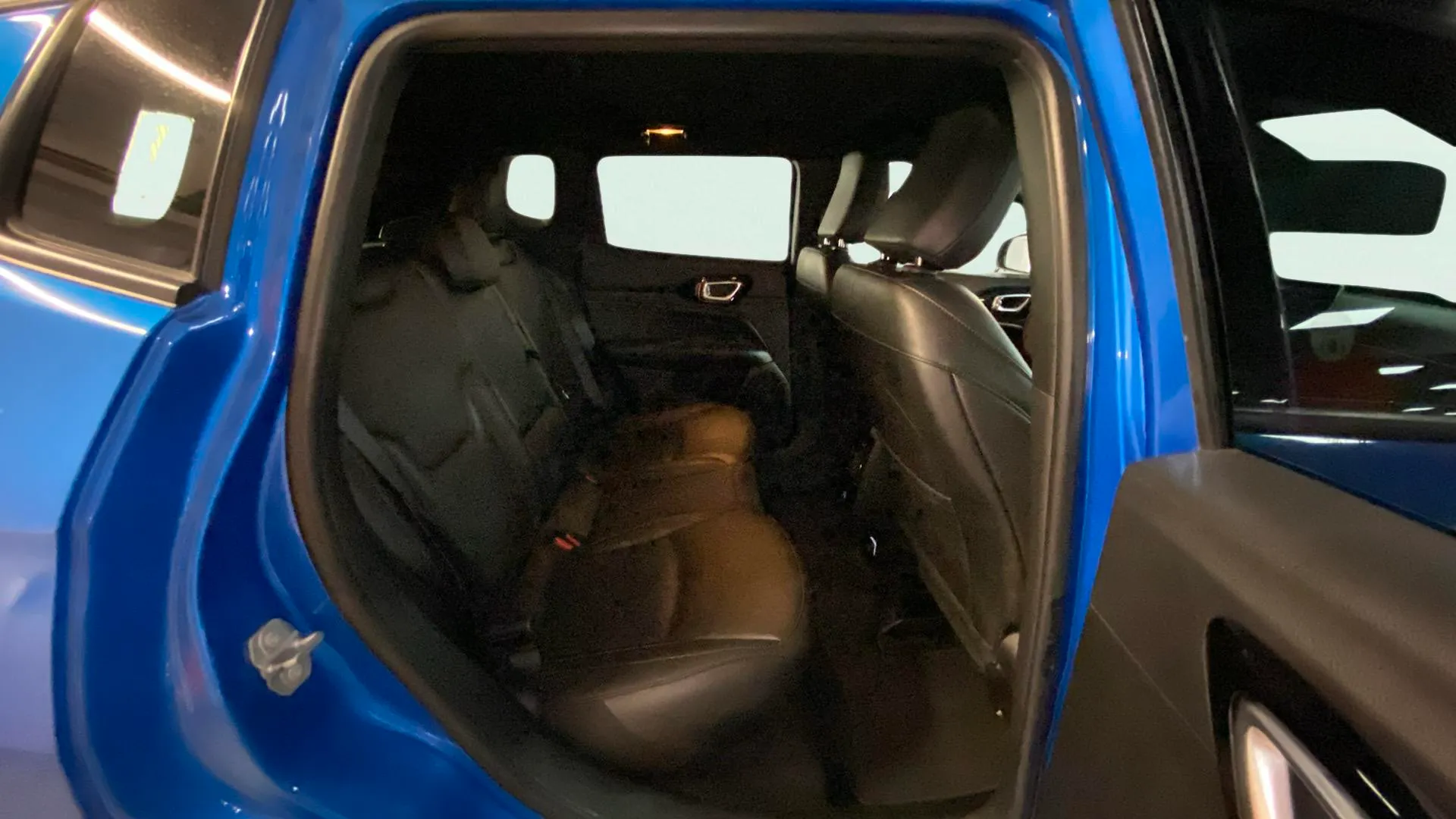 Jeep Compass 1.3 PHEV S AWD - foto 28