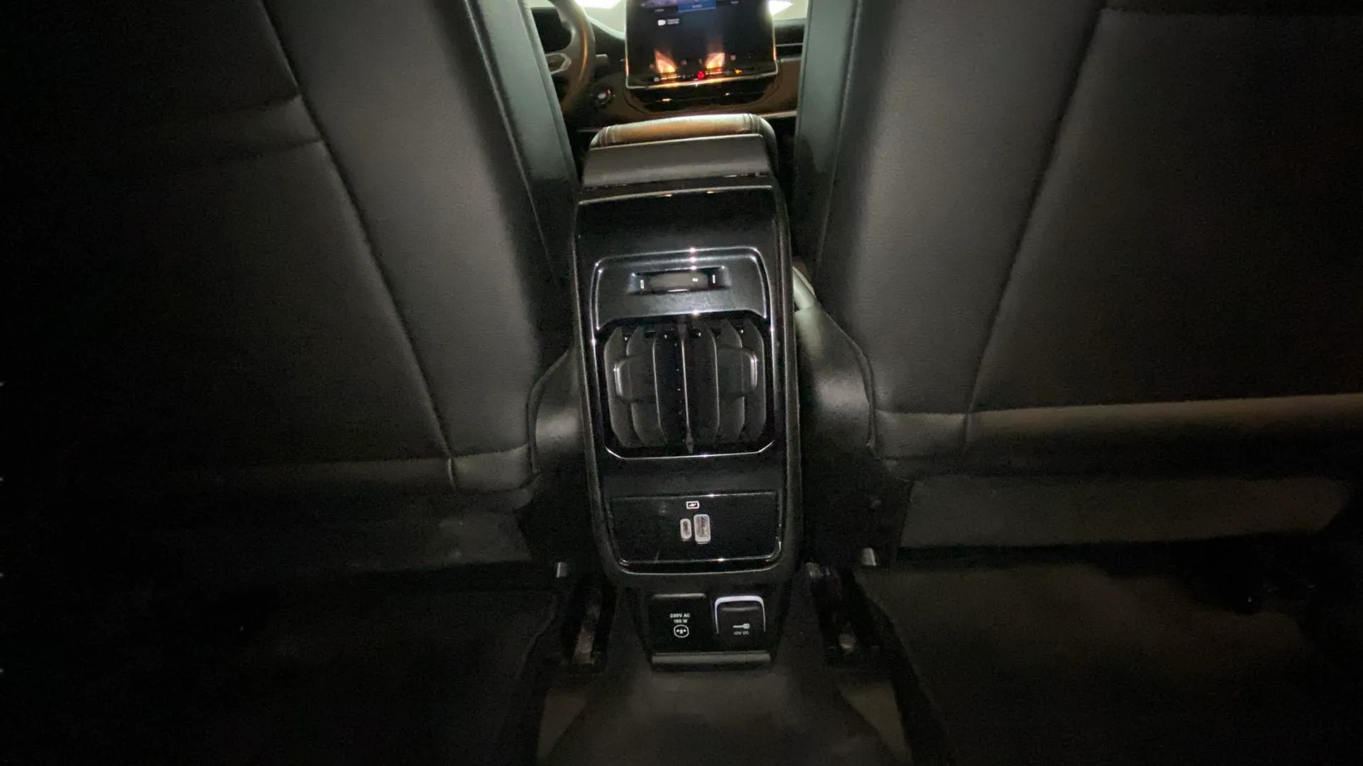 Jeep Compass 1.3 PHEV S AWD - foto 29