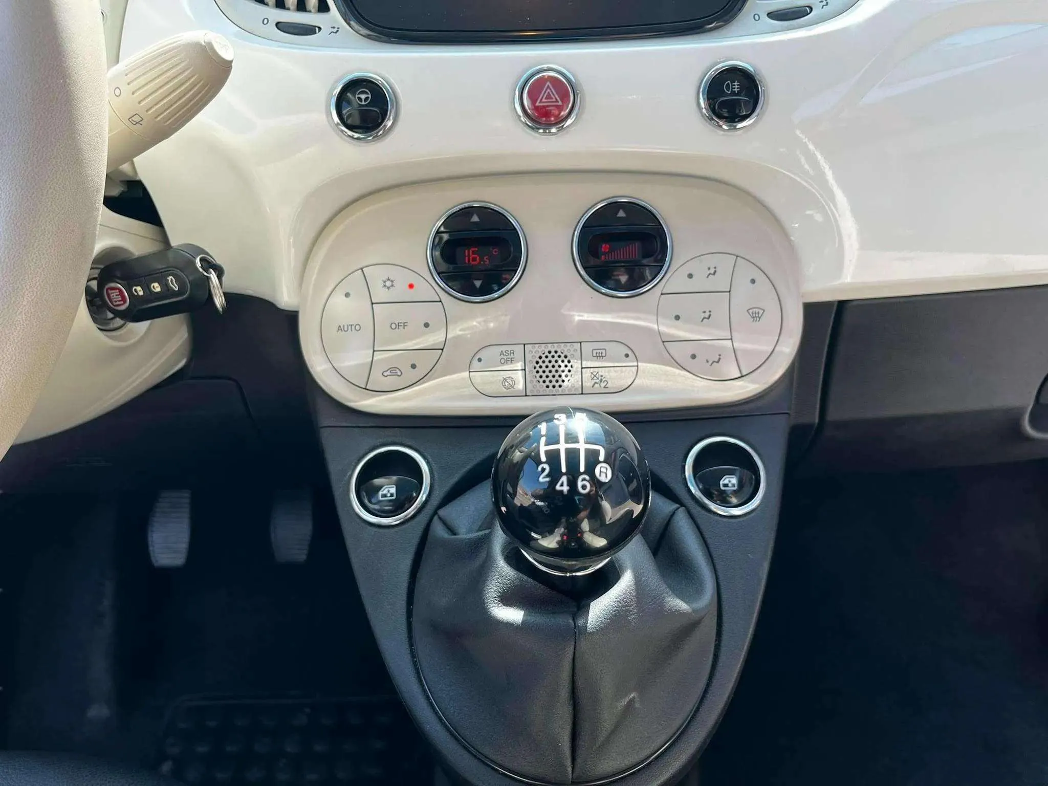 Fiat 500 Dolcevita 1.0 Hybrid - foto 14