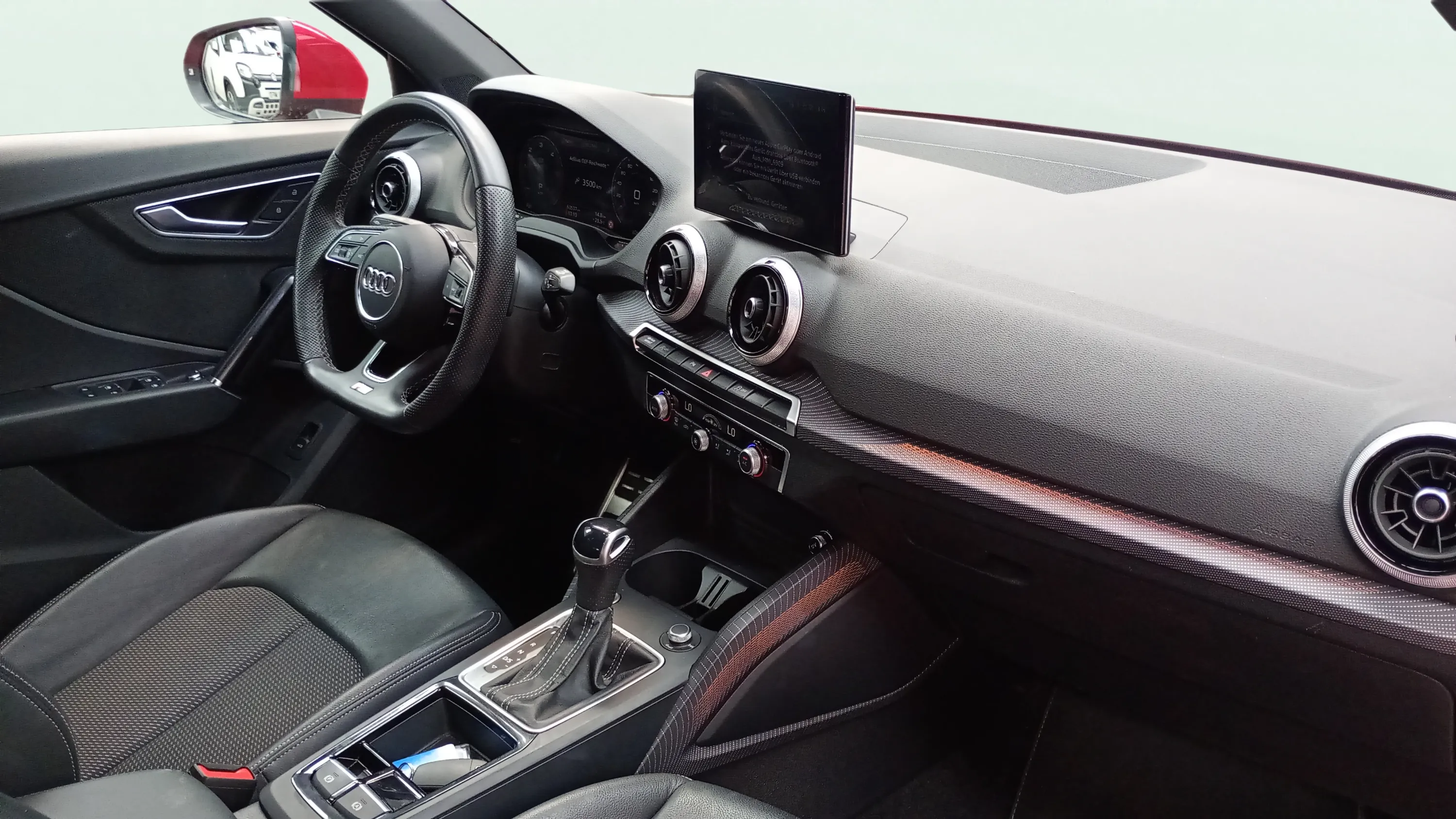 Audi Q2 Adrenalin 35 TDI S tronic - foto 18