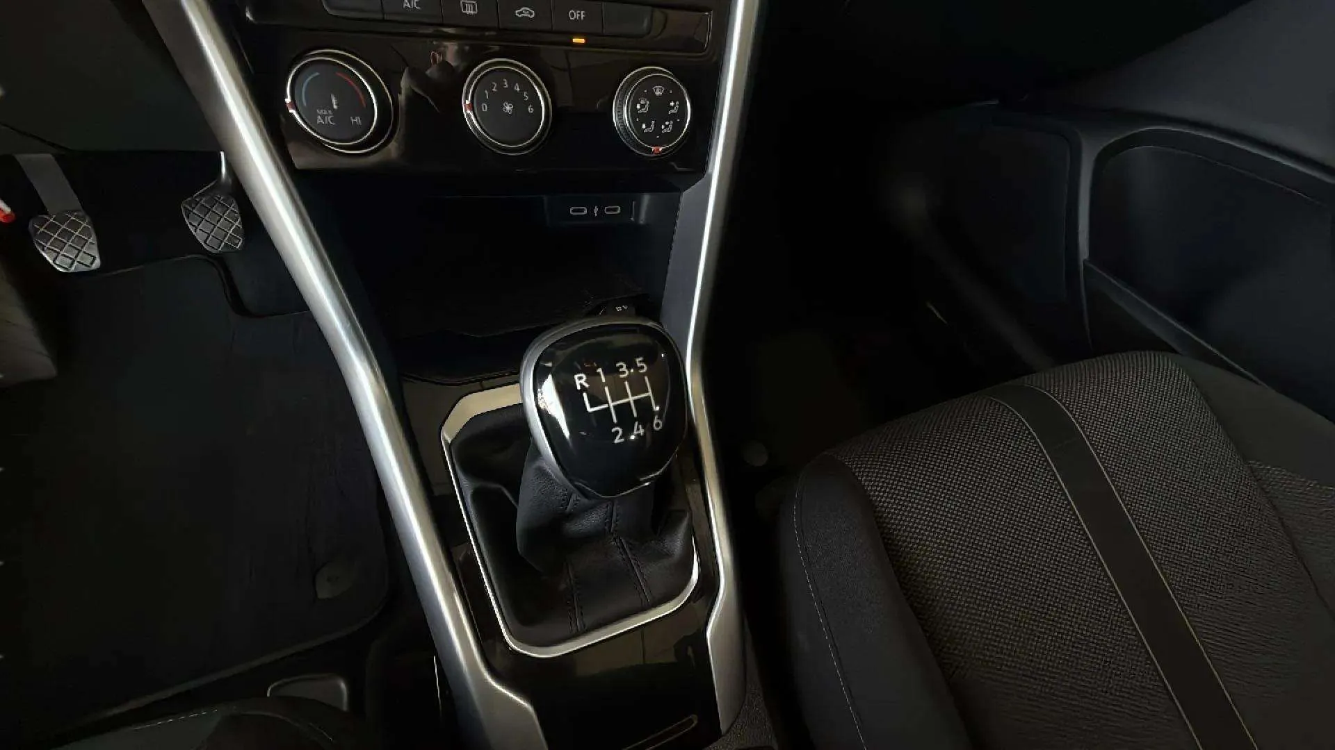 Volkswagen T-Roc Cabrio Style 1.0 TSI - foto 16