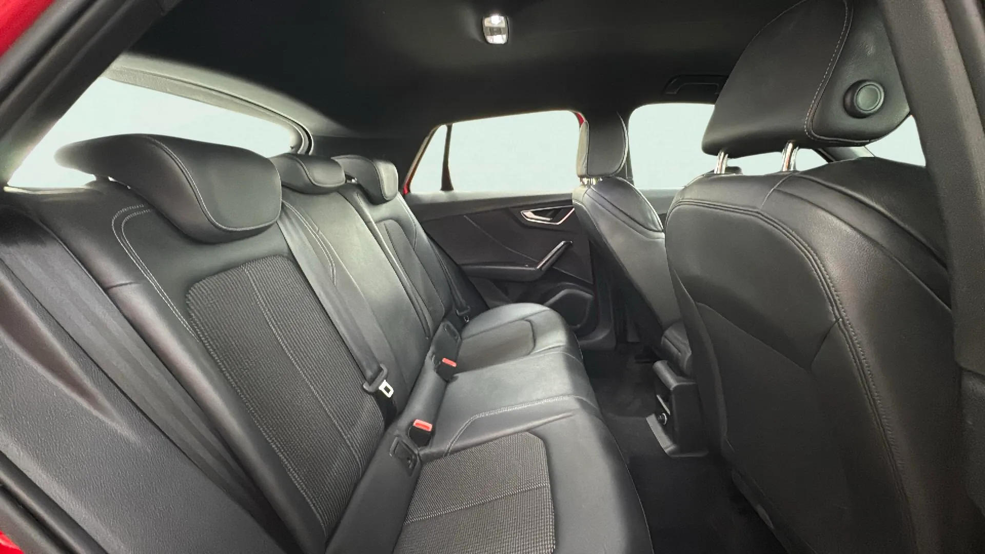 Audi Q2 Adrenalin 35 TDI S tronic - foto 10