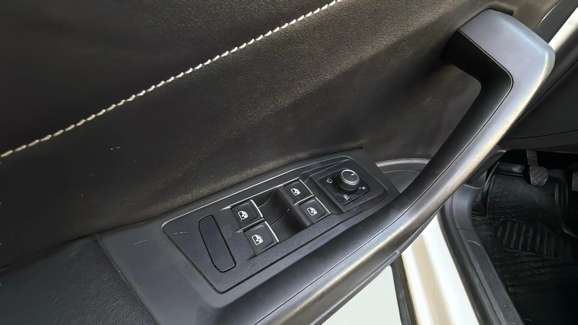 Volkswagen T-Roc Cabrio Style 1.0 TSI - foto 12