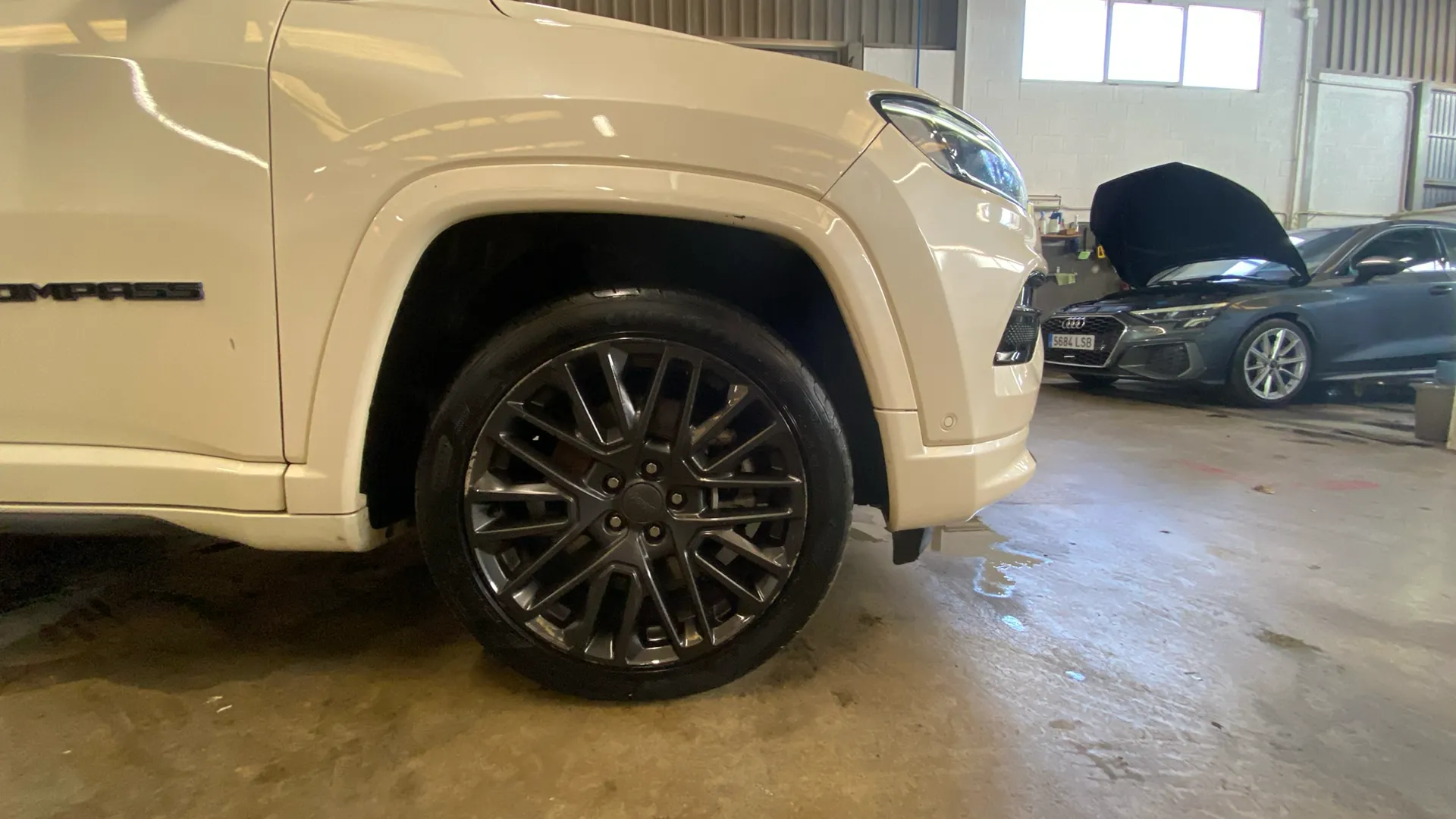 Jeep Compass 1.3 PHEV S AWD - foto 17