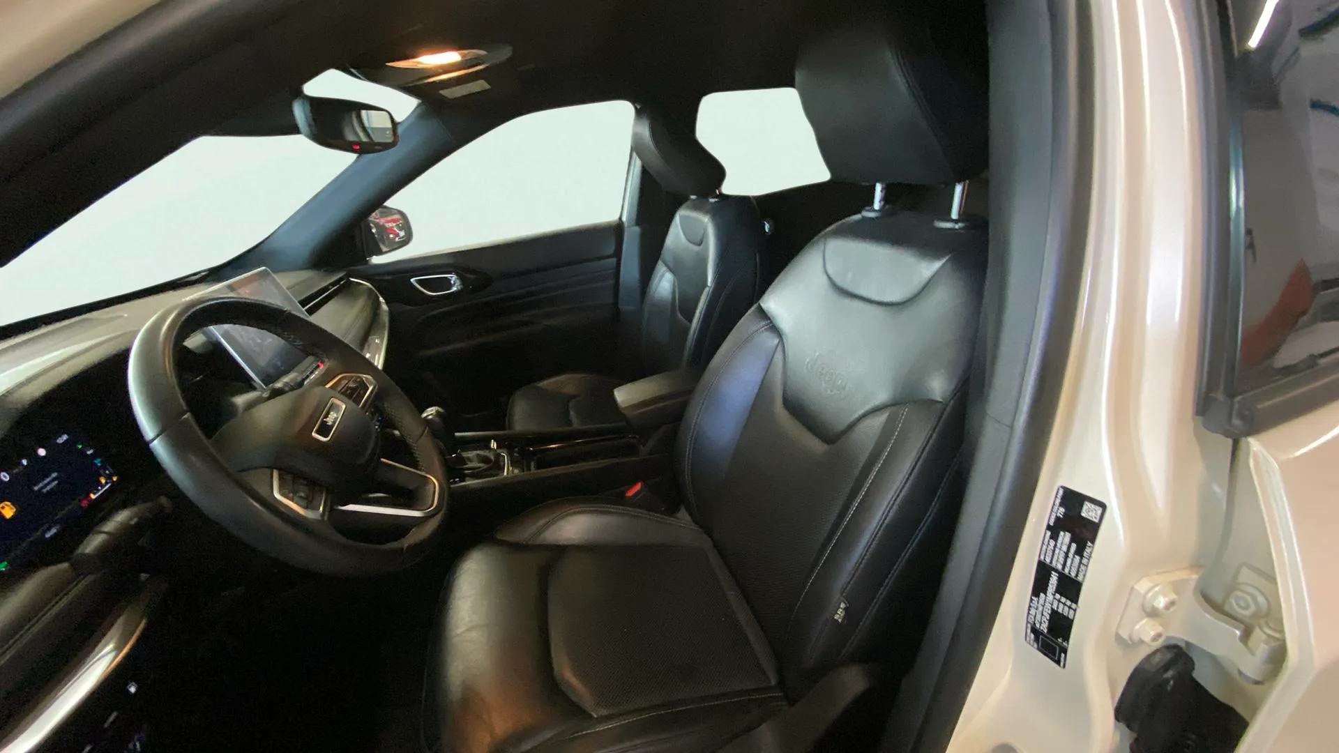 Jeep Compass 1.3 PHEV S AWD - foto 13