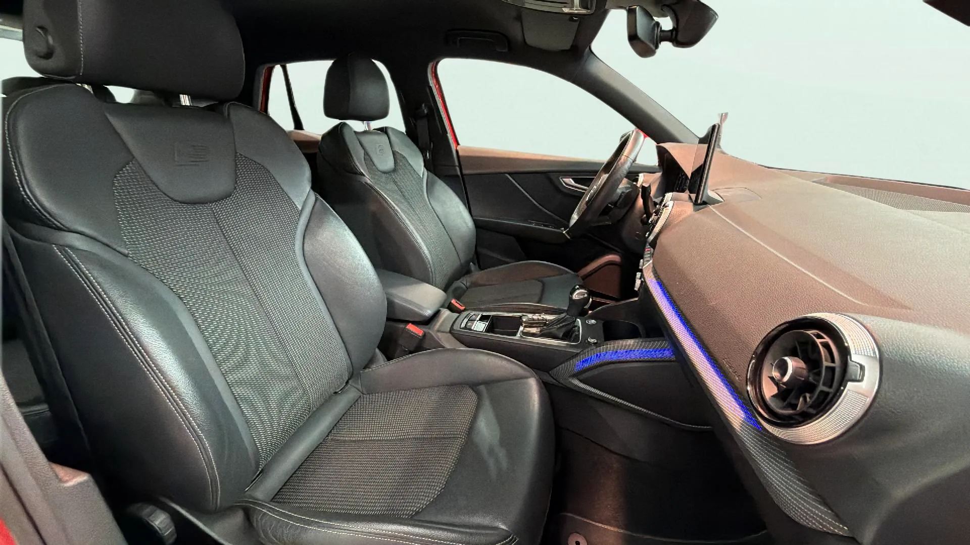 Audi Q2 Adrenalin 35 TDI S tronic - foto 11