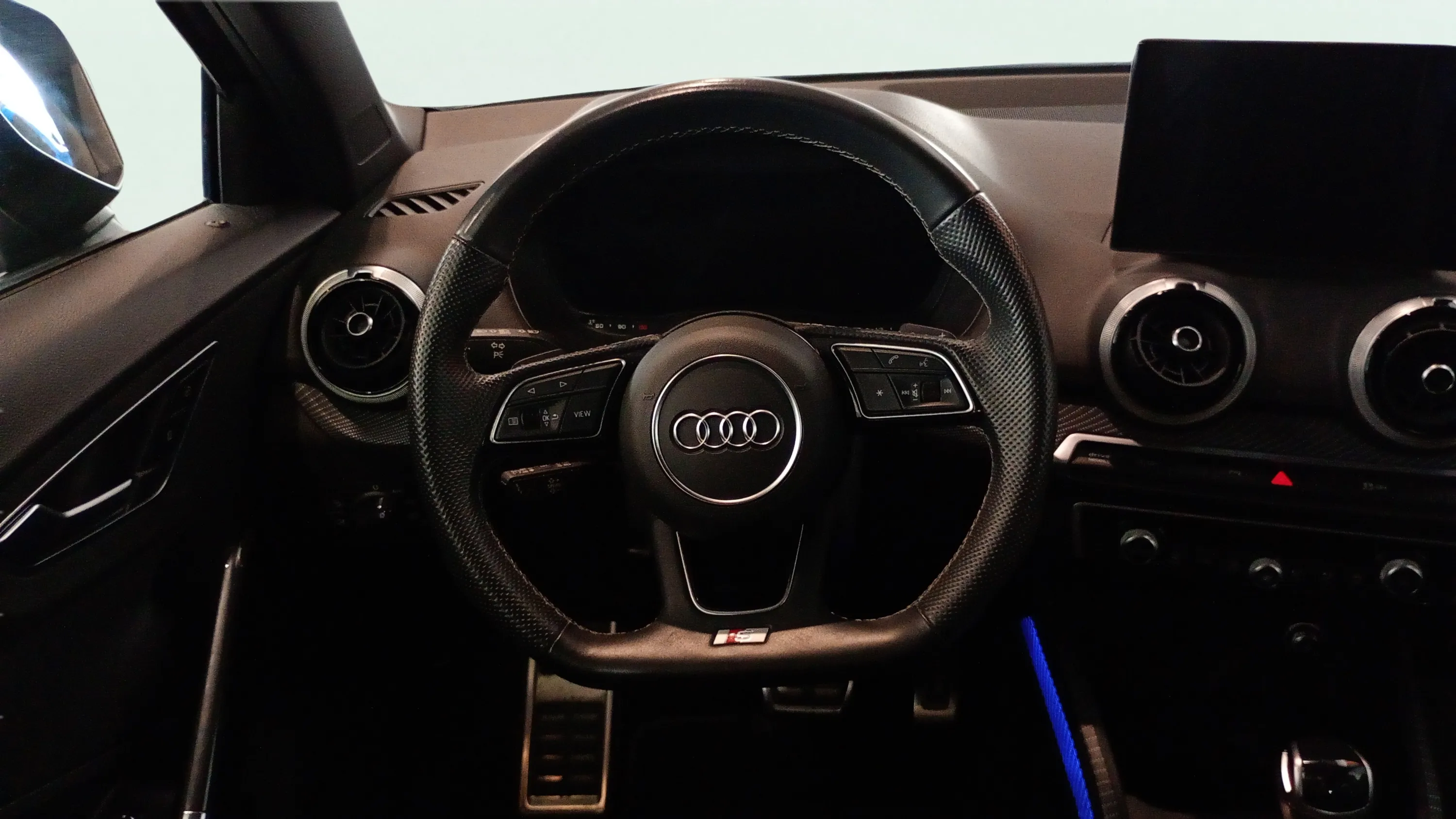 Audi Q2 Adrenalin 35 TDI S tronic - foto 7
