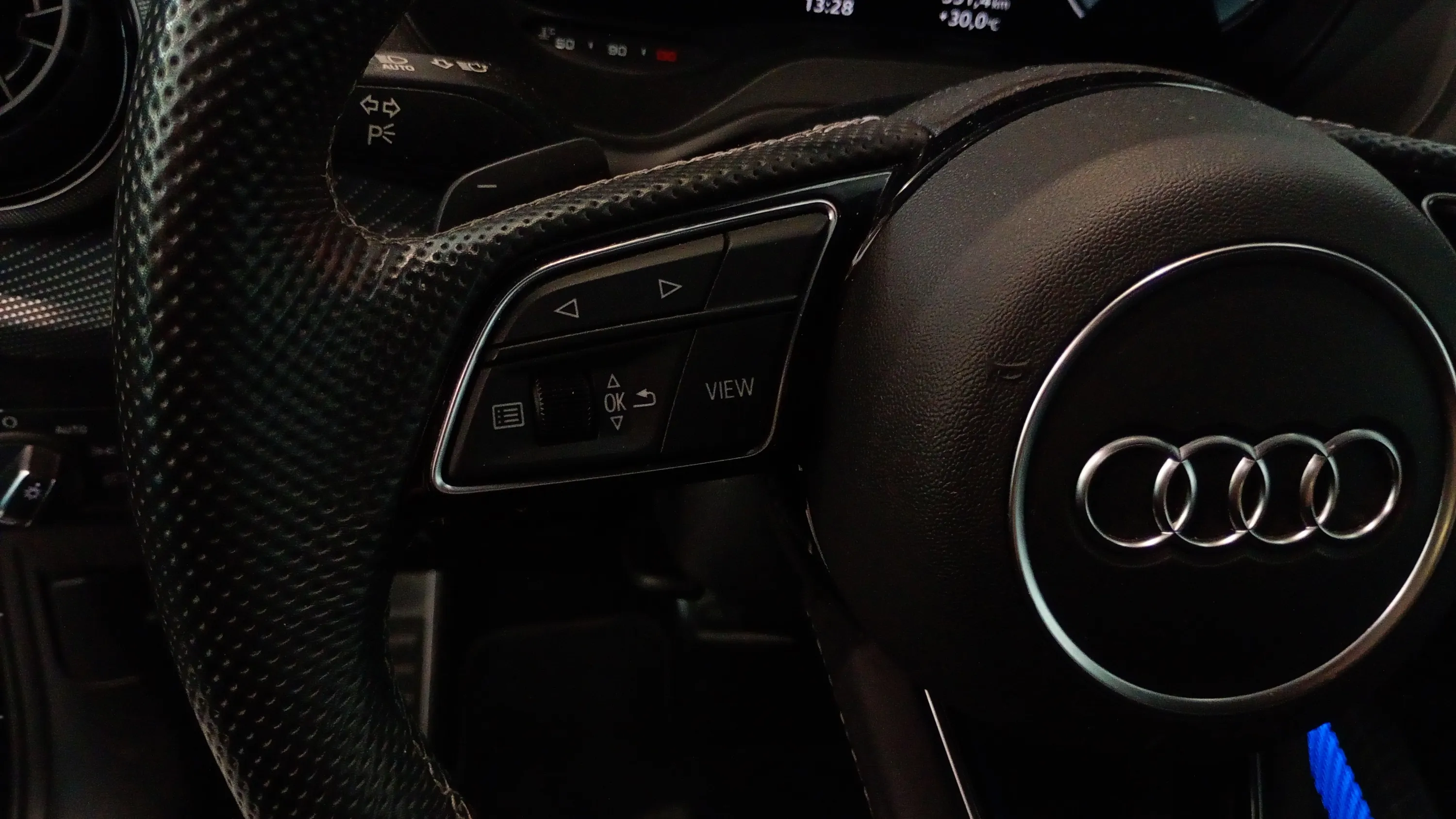 Audi Q2 Adrenalin 35 TDI S tronic - foto 9