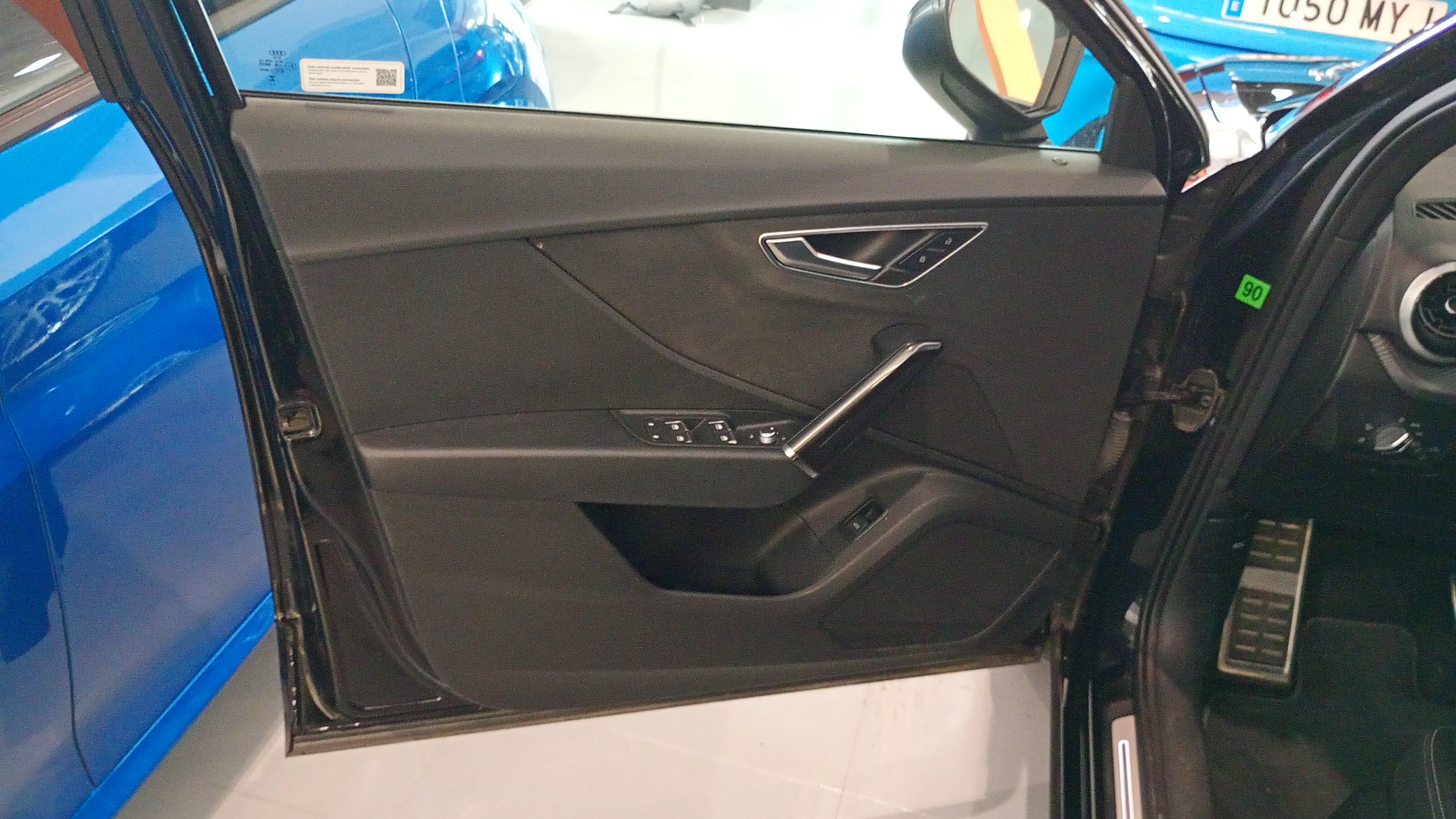 Audi Q2 Adrenalin 35 TDI S tronic - foto 11