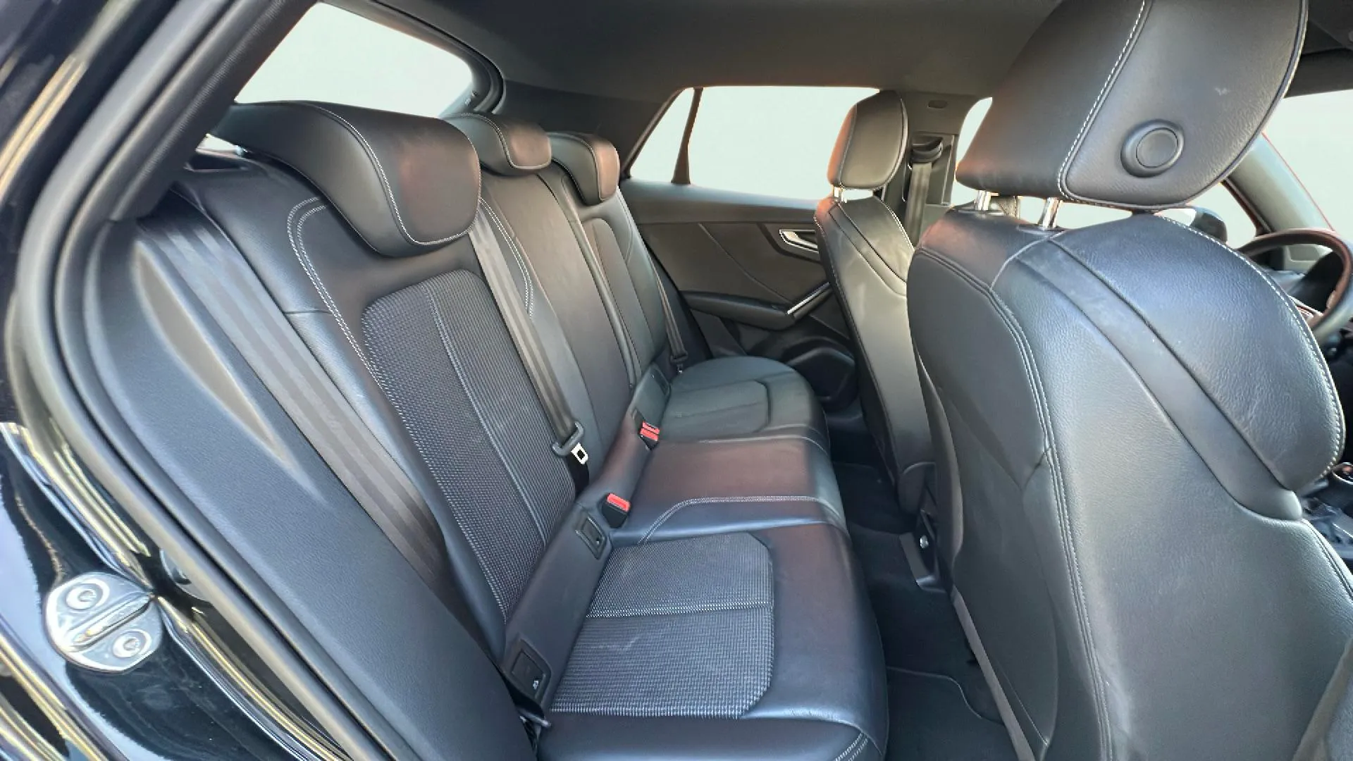 Audi Q2 Adrenalin 35 TDI S tronic - foto 19