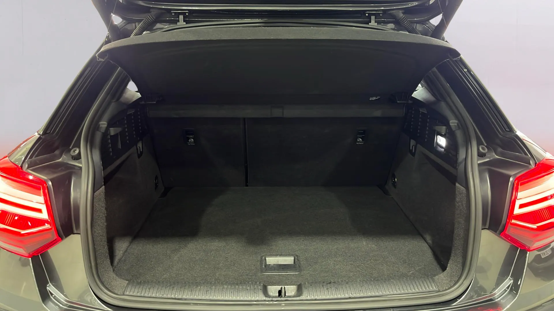 Audi Q2 S line 35 TDI S tronic - foto 9