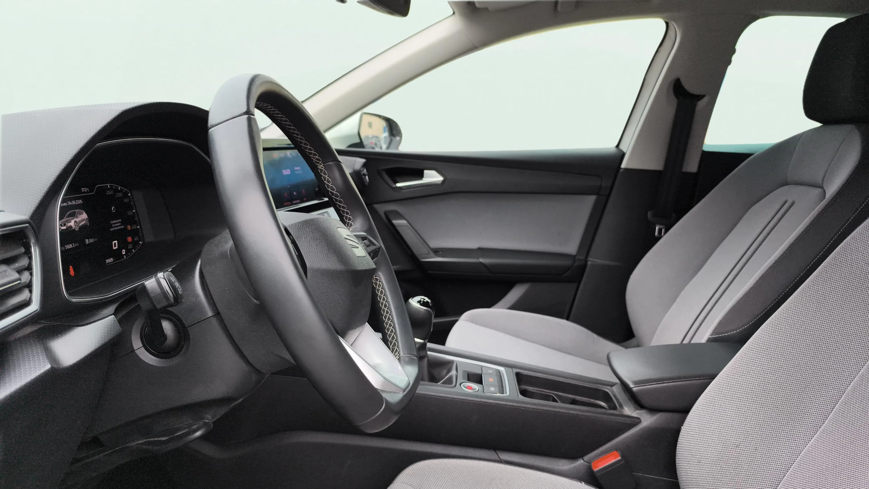 SEAT León 1.0 TSI Style 25 Aniversario - foto 13