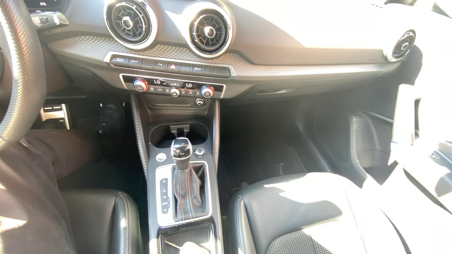 Audi Q2 S line 35 TDI S tronic - foto 18