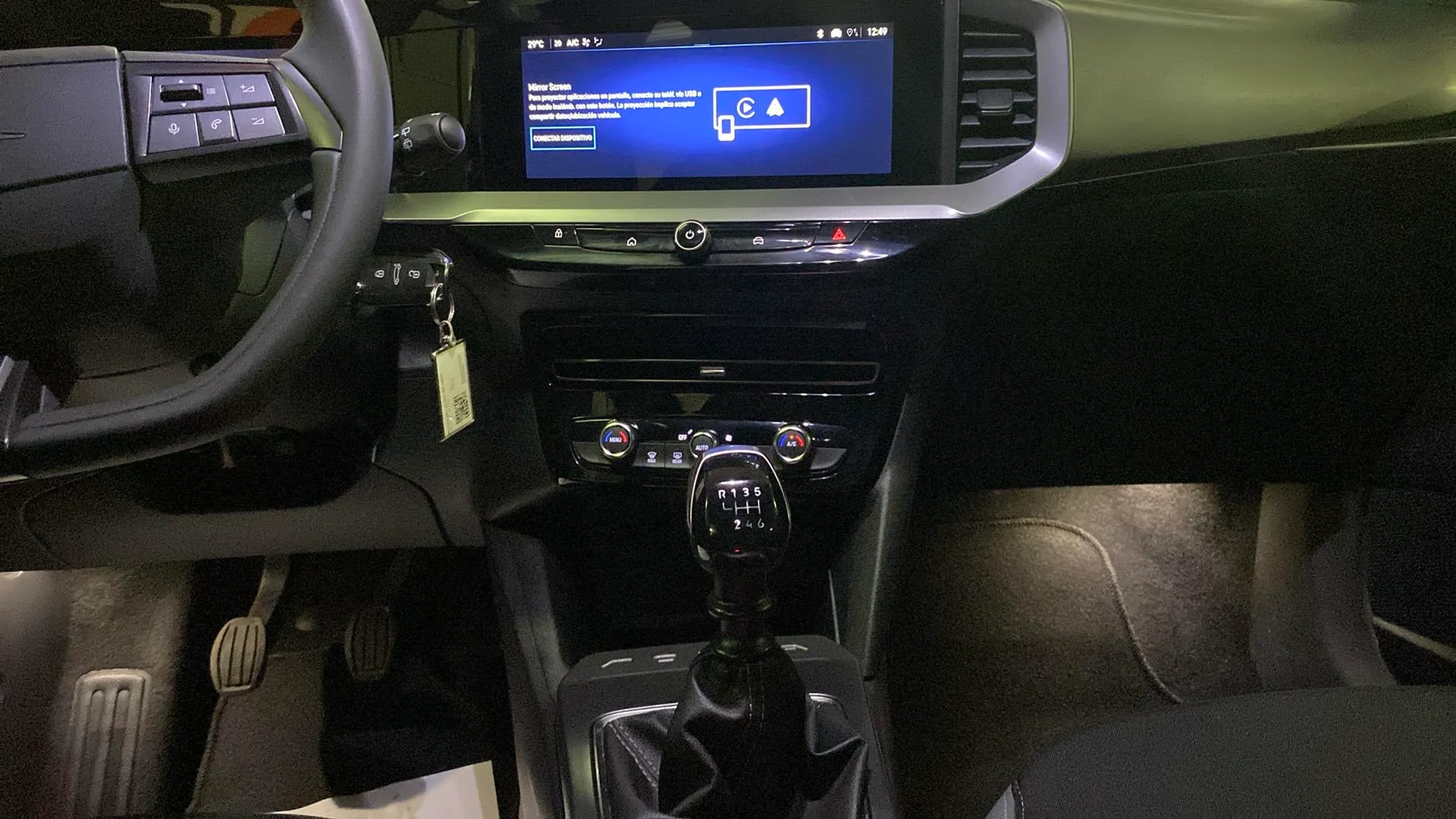 Opel Mokka 1.2 T GS - foto 24