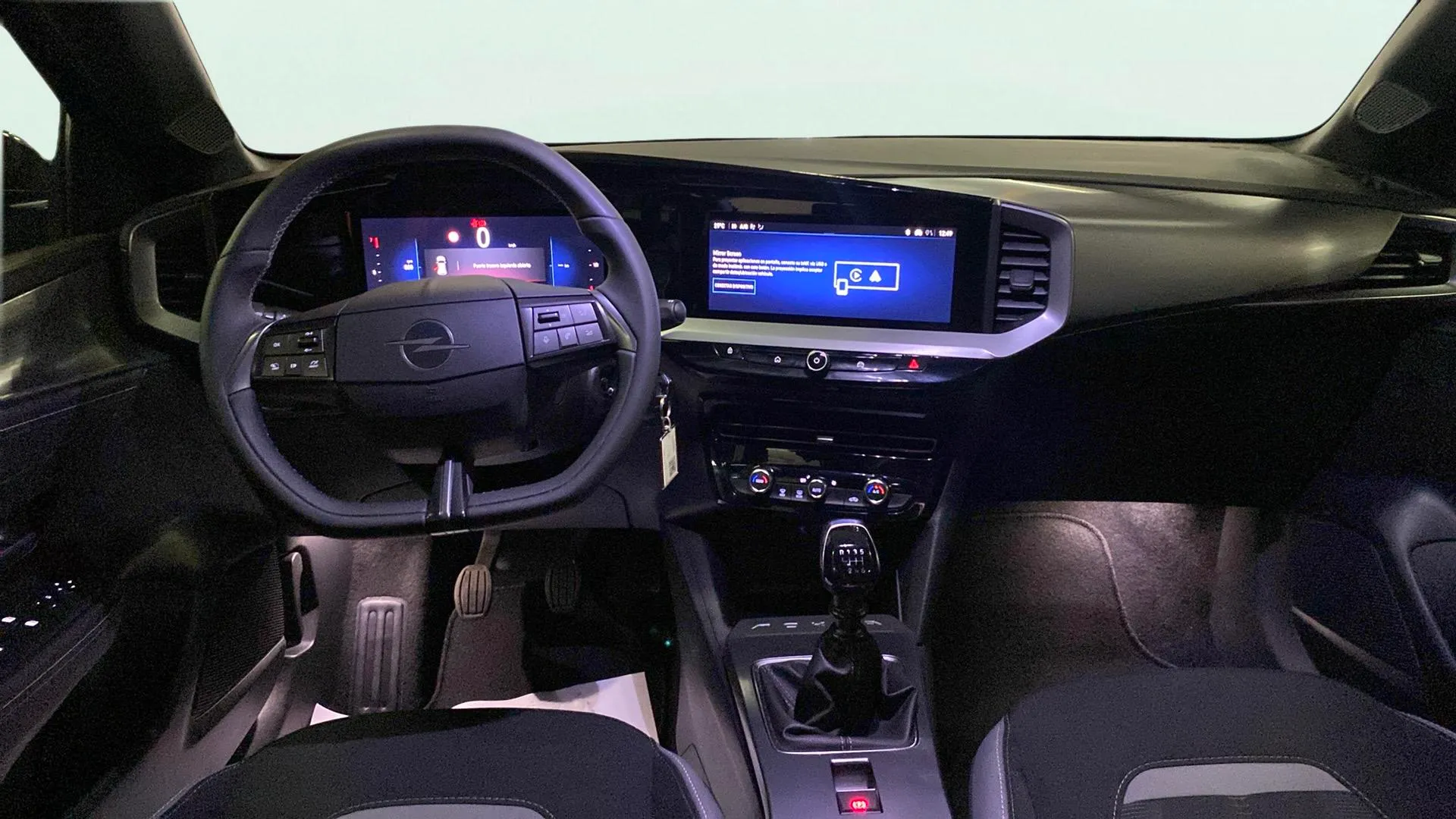 Opel Mokka 1.2 T GS - foto 12