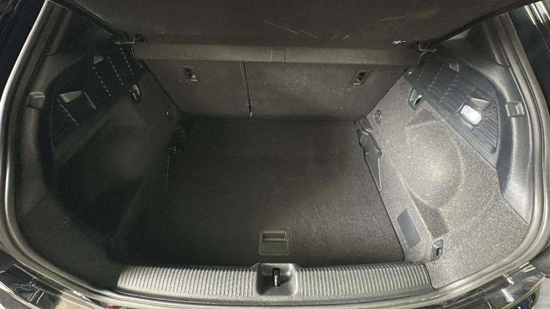 Audi Q2 Adrenalin 35 TDI S tronic - foto 18