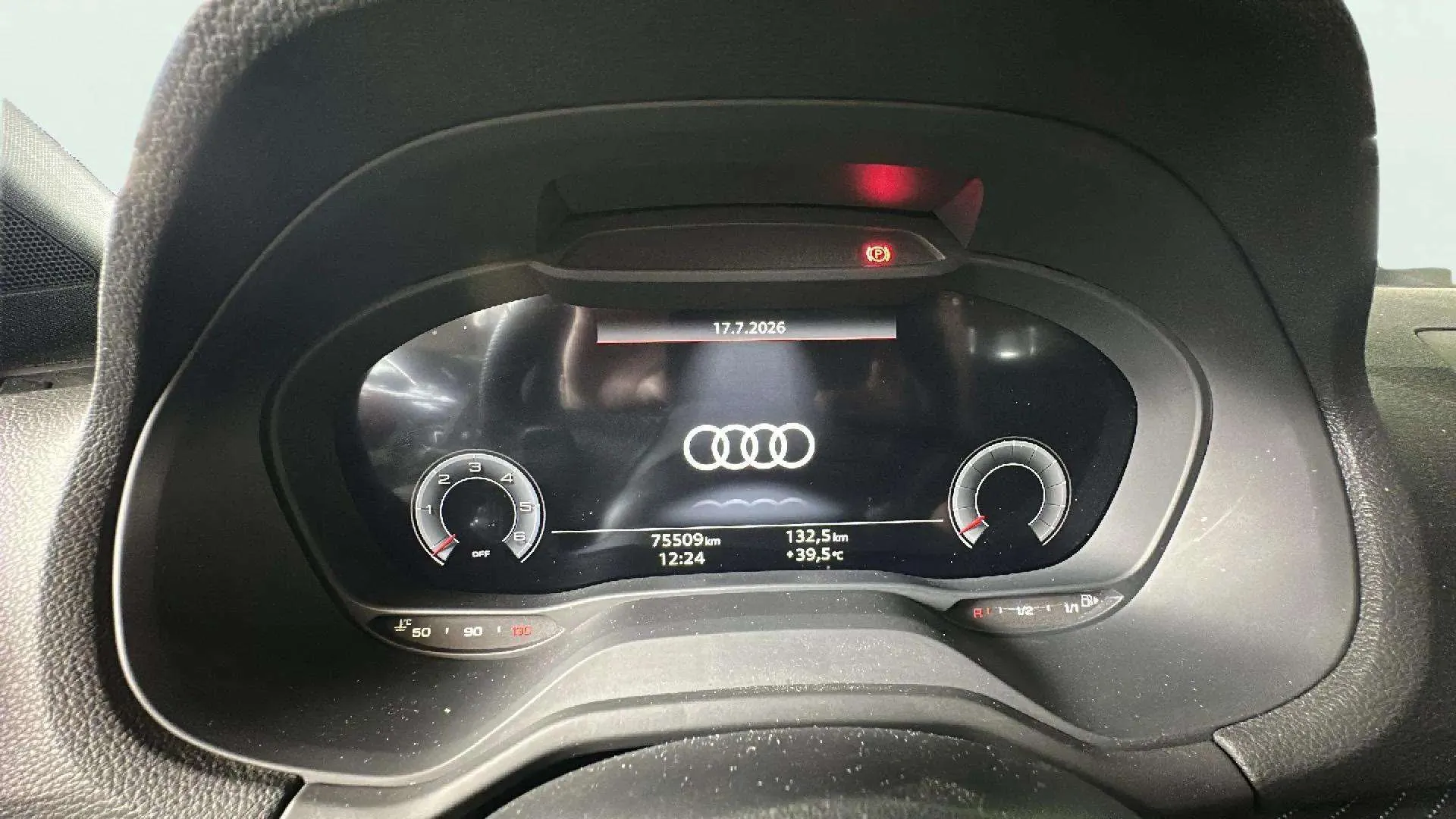 Audi Q2 Adrenalin 35 TDI S tronic - foto 12