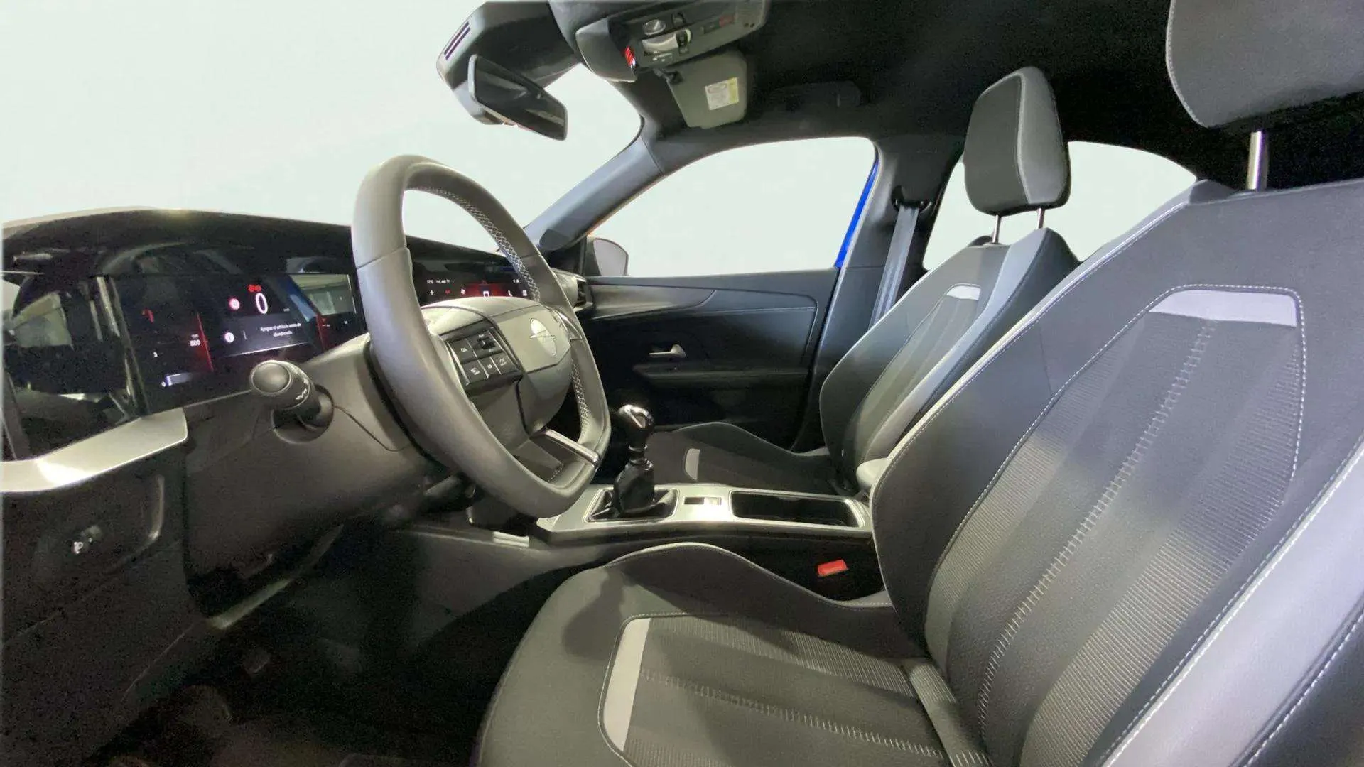 Opel Mokka 1.2 T GS - foto 11