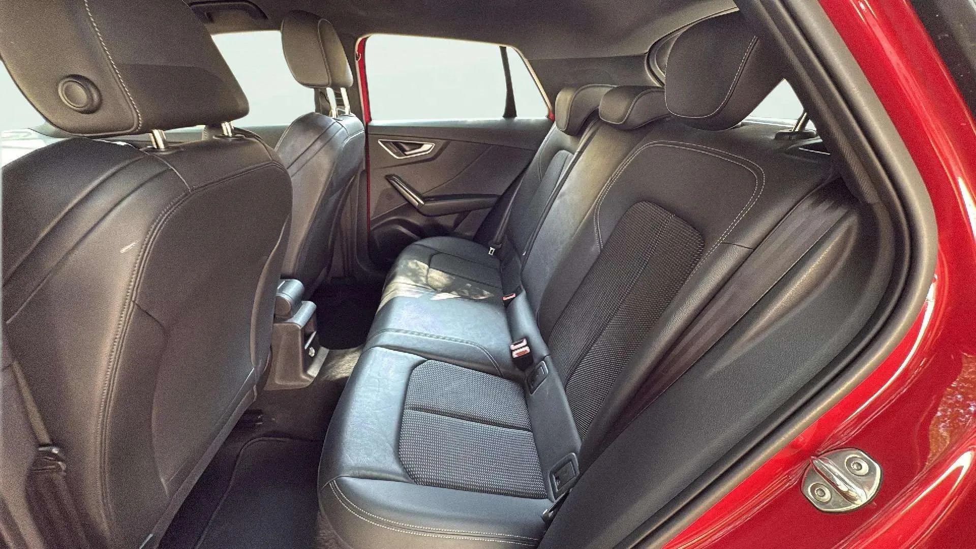 Audi Q2 Adrenalin 35 TDI S tronic - foto 12