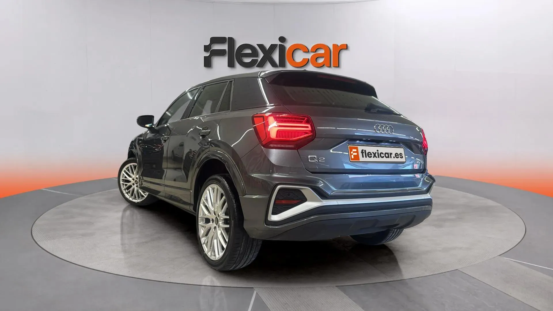 Audi Q2 Adrenalin 35 TDI S tronic - foto 5