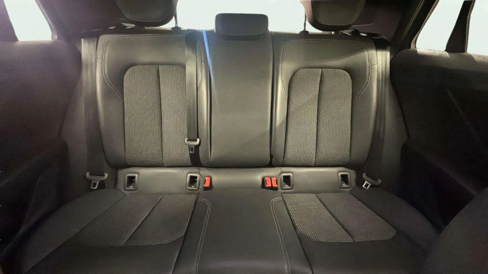 Audi Q2 Adrenalin 35 TDI S tronic - foto 19