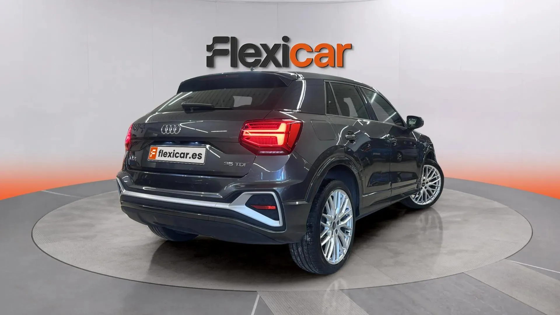 Audi Q2 Adrenalin 35 TDI S tronic - foto 7