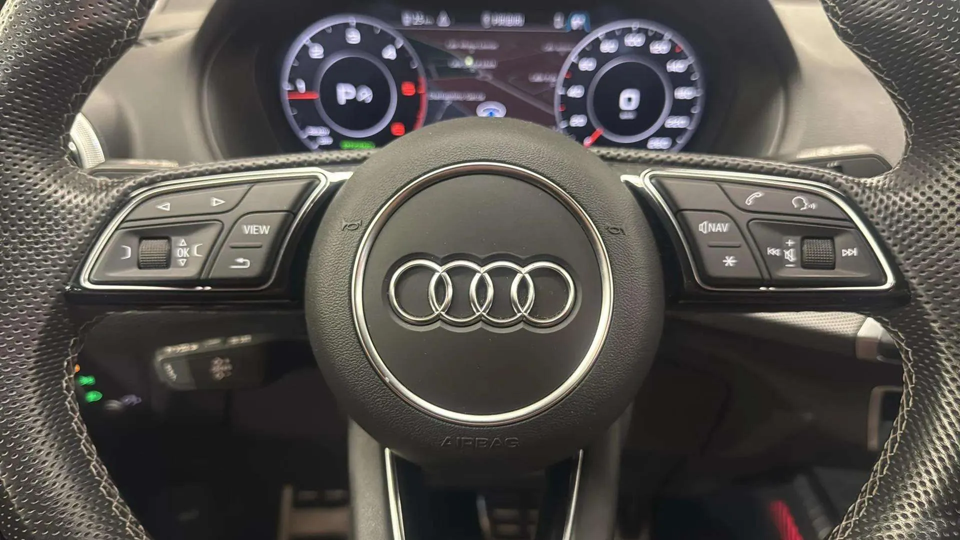 Audi Q2 Adrenalin 35 TDI S tronic - foto 15