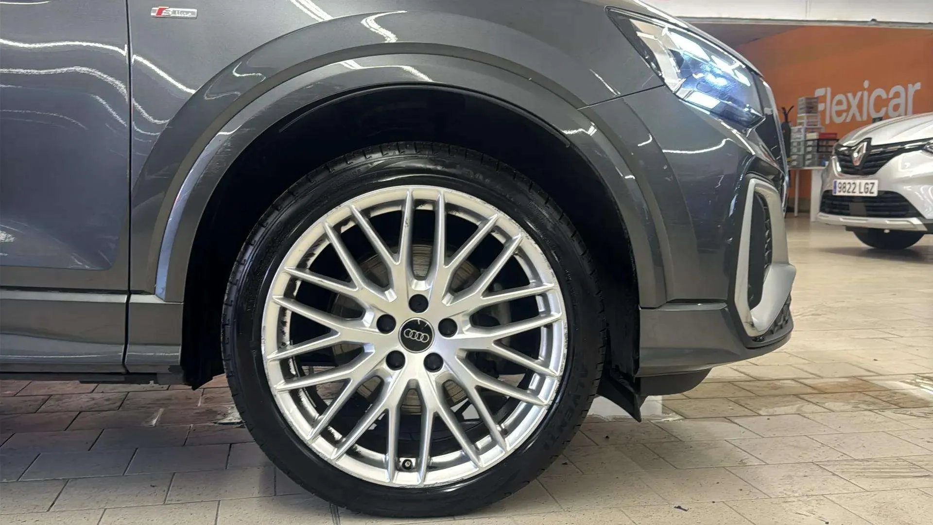 Audi Q2 Adrenalin 35 TDI S tronic - foto 9