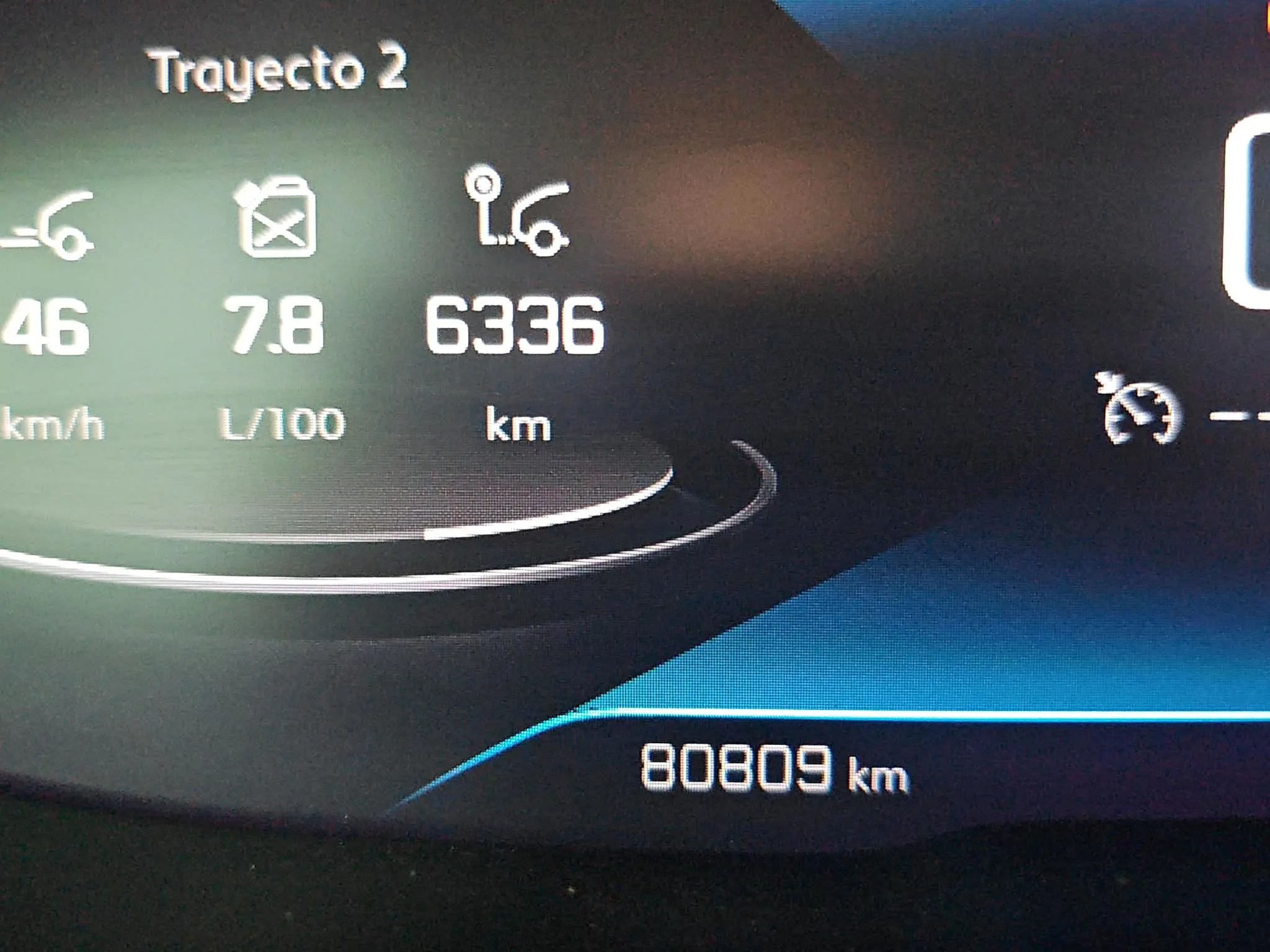 Peugeot 3008 1.2 PureTech Allure EAT8 - foto 8