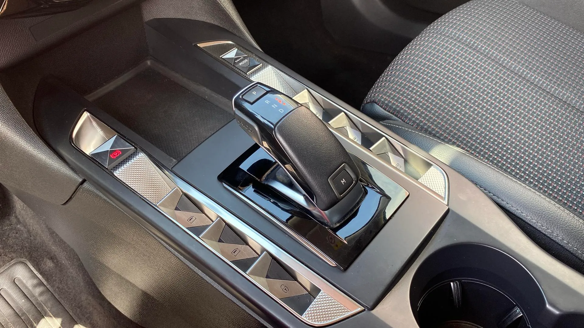 DS DS 3 PureTech Performance Line - foto 19