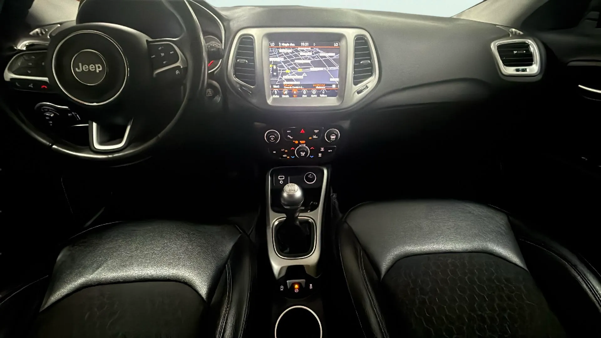 Jeep Compass 1.4 Mair Limited 4x2 - foto 21
