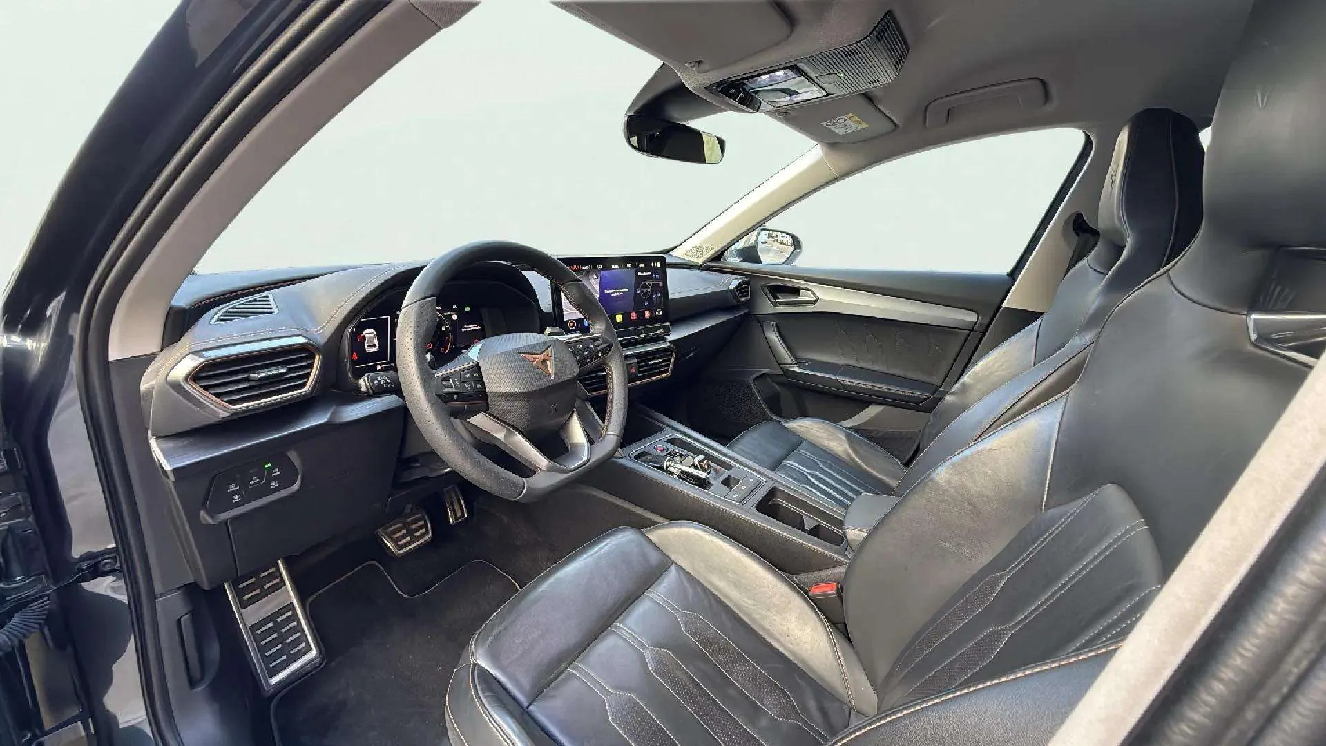 Cupra Formentor 1.5 TSI DSG - foto 21