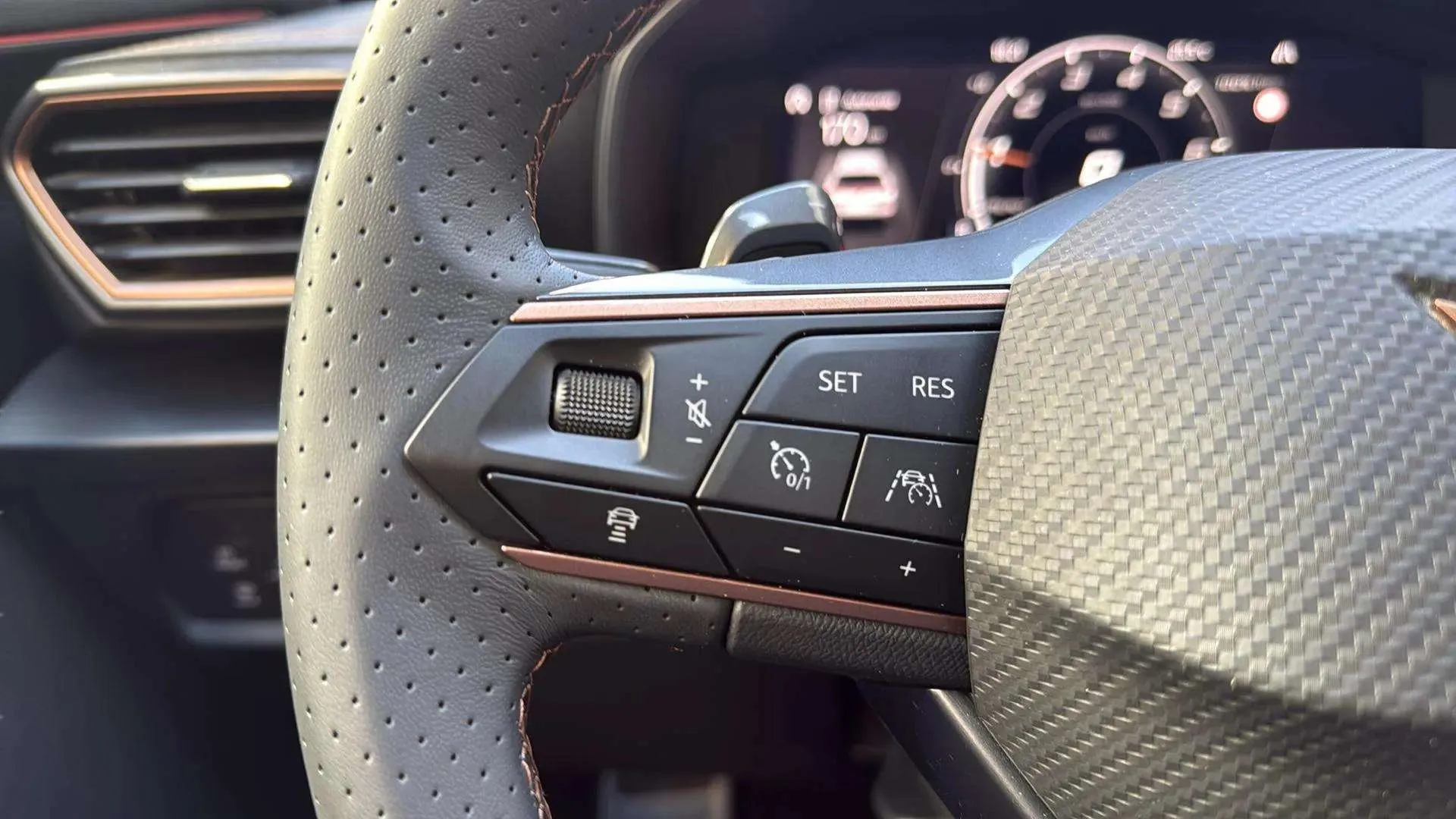 Cupra Formentor 1.5 TSI DSG - foto 15