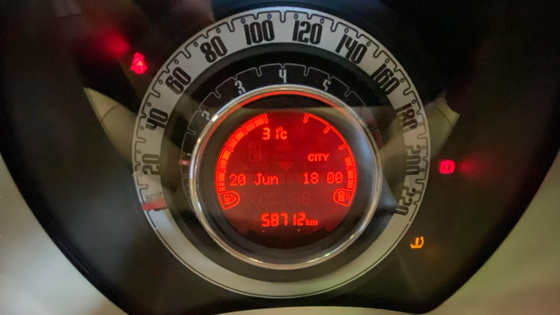 Fiat 500 Dolcevita 1.0 Hybrid - foto 16
