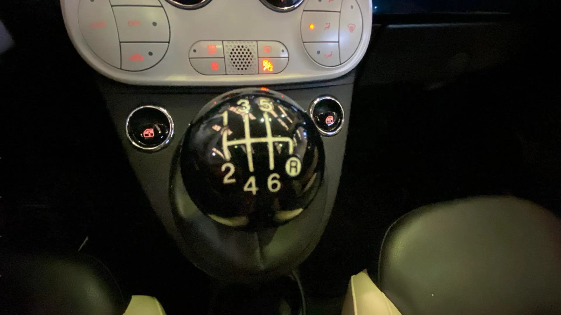 Fiat 500 Dolcevita 1.0 Hybrid - foto 27