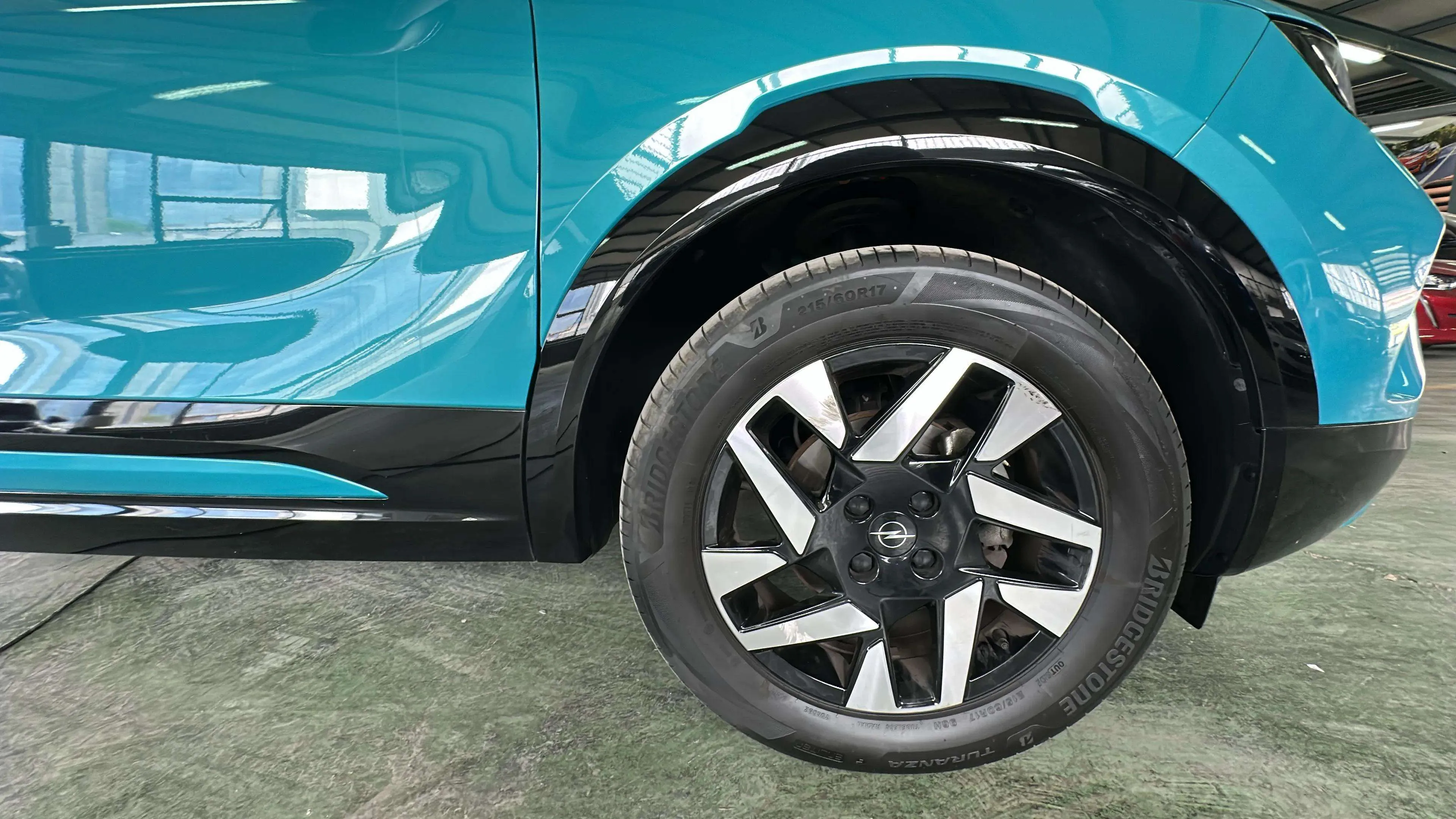 Opel Mokka 1.2 T GS - foto 26