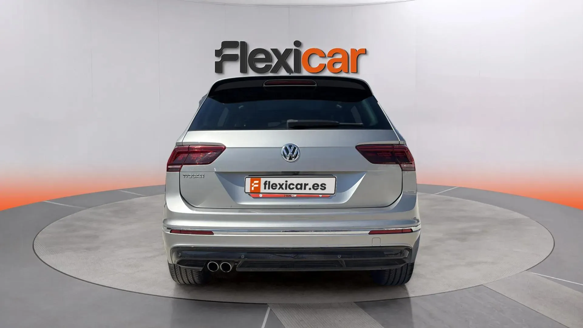 Volkswagen Tiguan R-Line 2.0 TDI DSG - foto 4