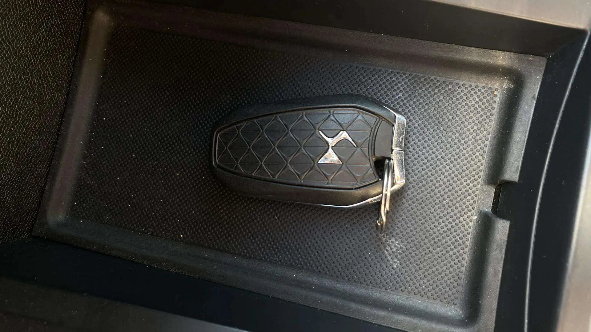 DS DS 3 PureTech Performance Line - foto 25