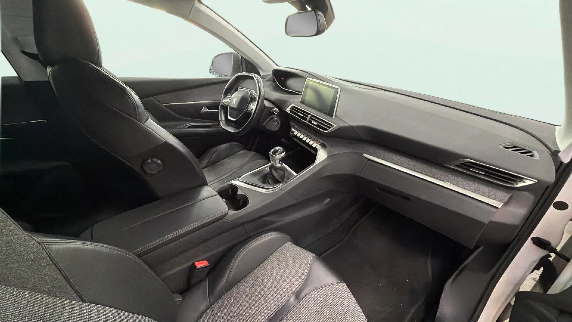 Peugeot 3008 1.2 PureTech Allure - foto 11
