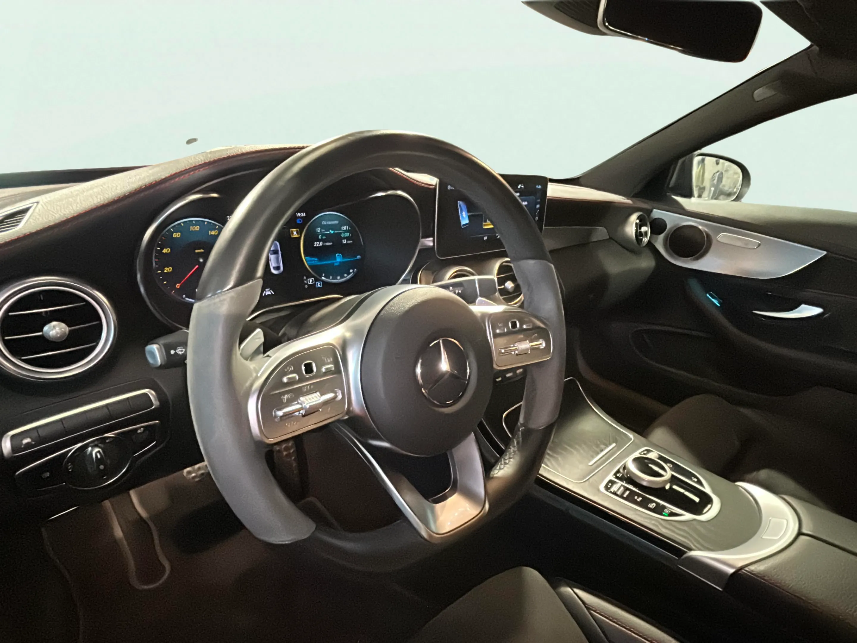 Mercedes-Benz Clase C Coupé C 200 - foto 12