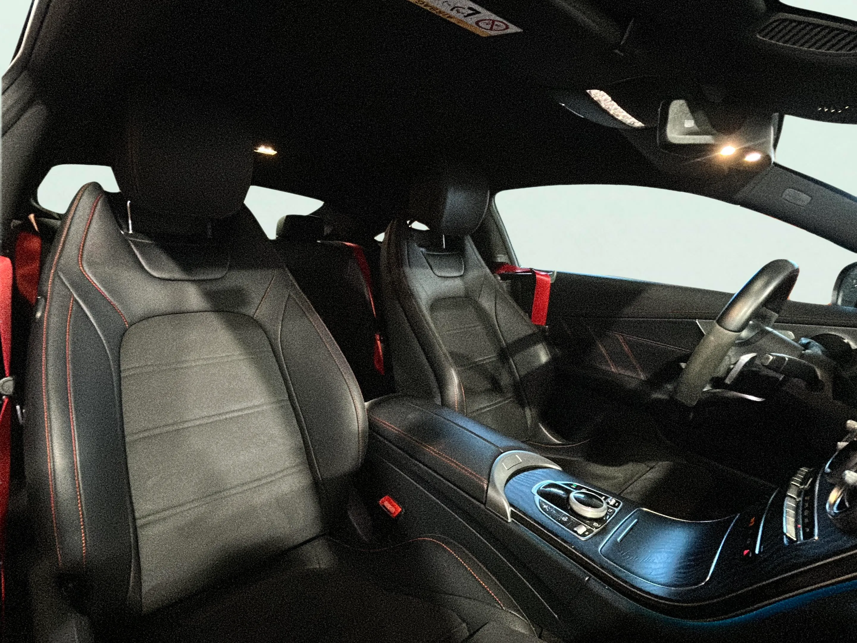 Mercedes-Benz Clase C Coupé C 200 - foto 19