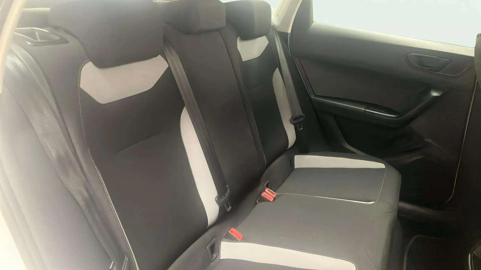 SEAT Ateca 1.0 TSI Reference - foto 11