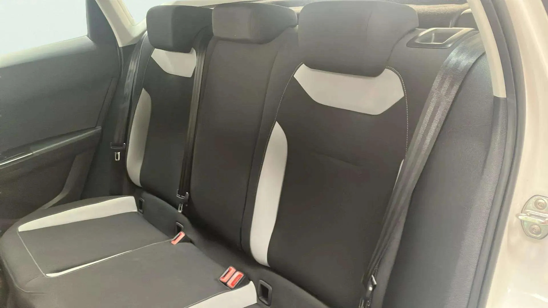SEAT Ateca 1.0 TSI Reference - foto 10