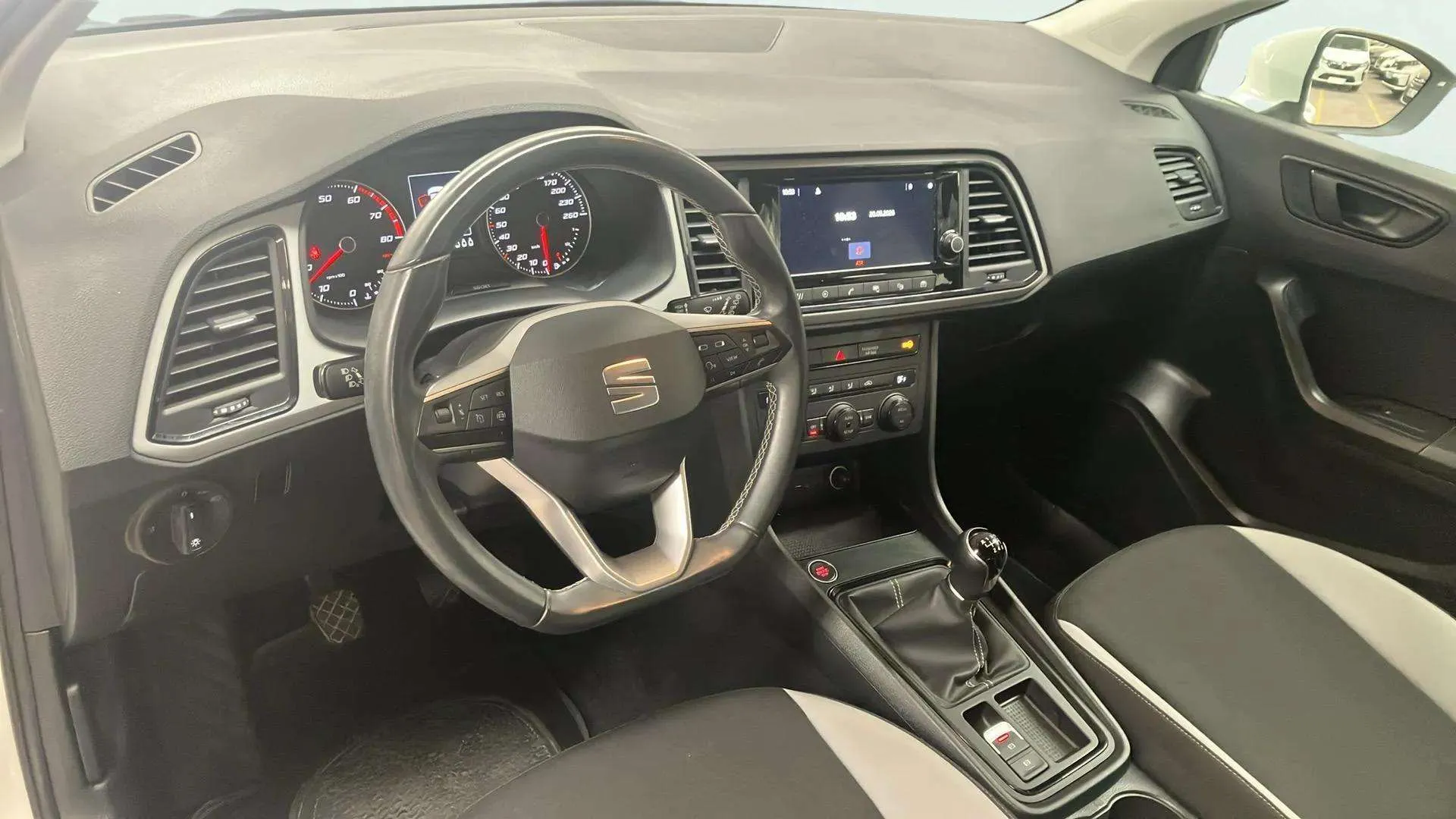 SEAT Ateca 1.0 TSI Reference - foto 6