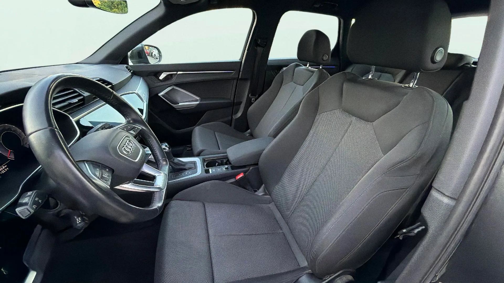 Audi Q3 40 TDI S tronic quattro S Line - foto 18