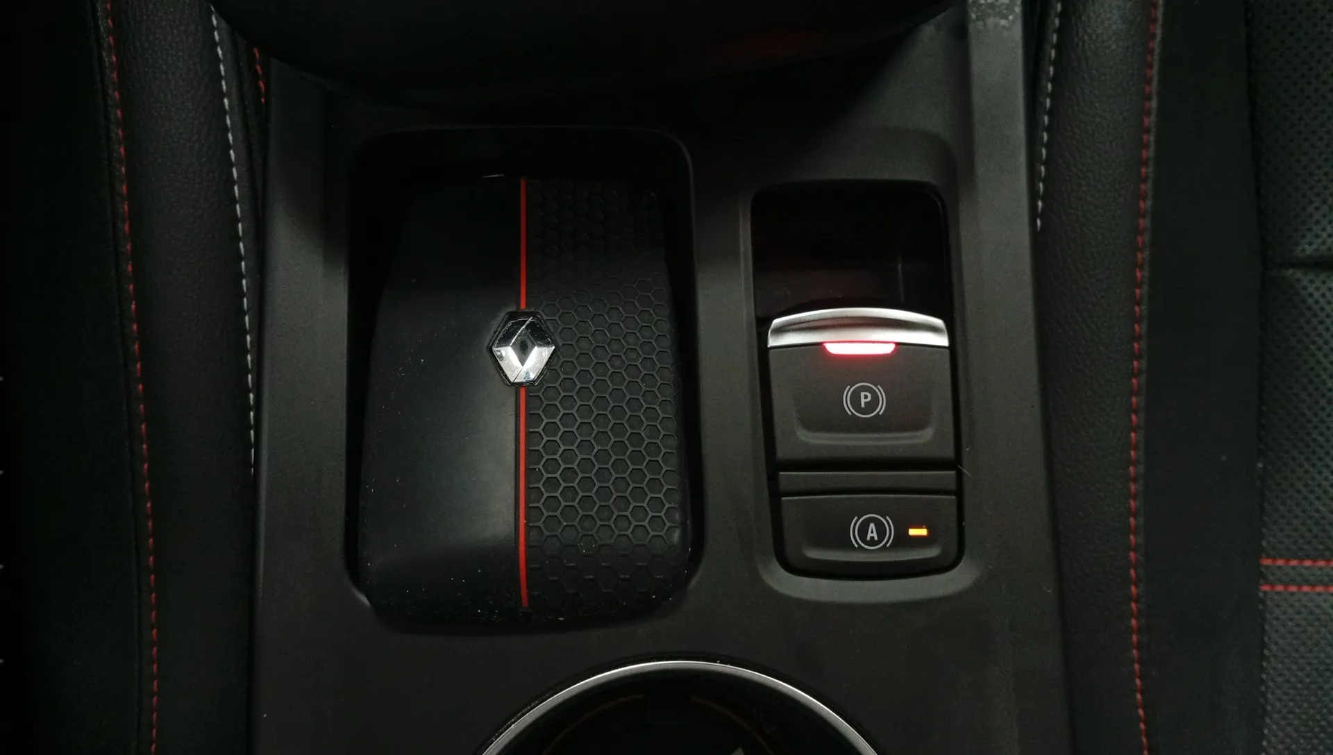 Renault Arkana RS Line TCe EDC mild hybrid - foto 35