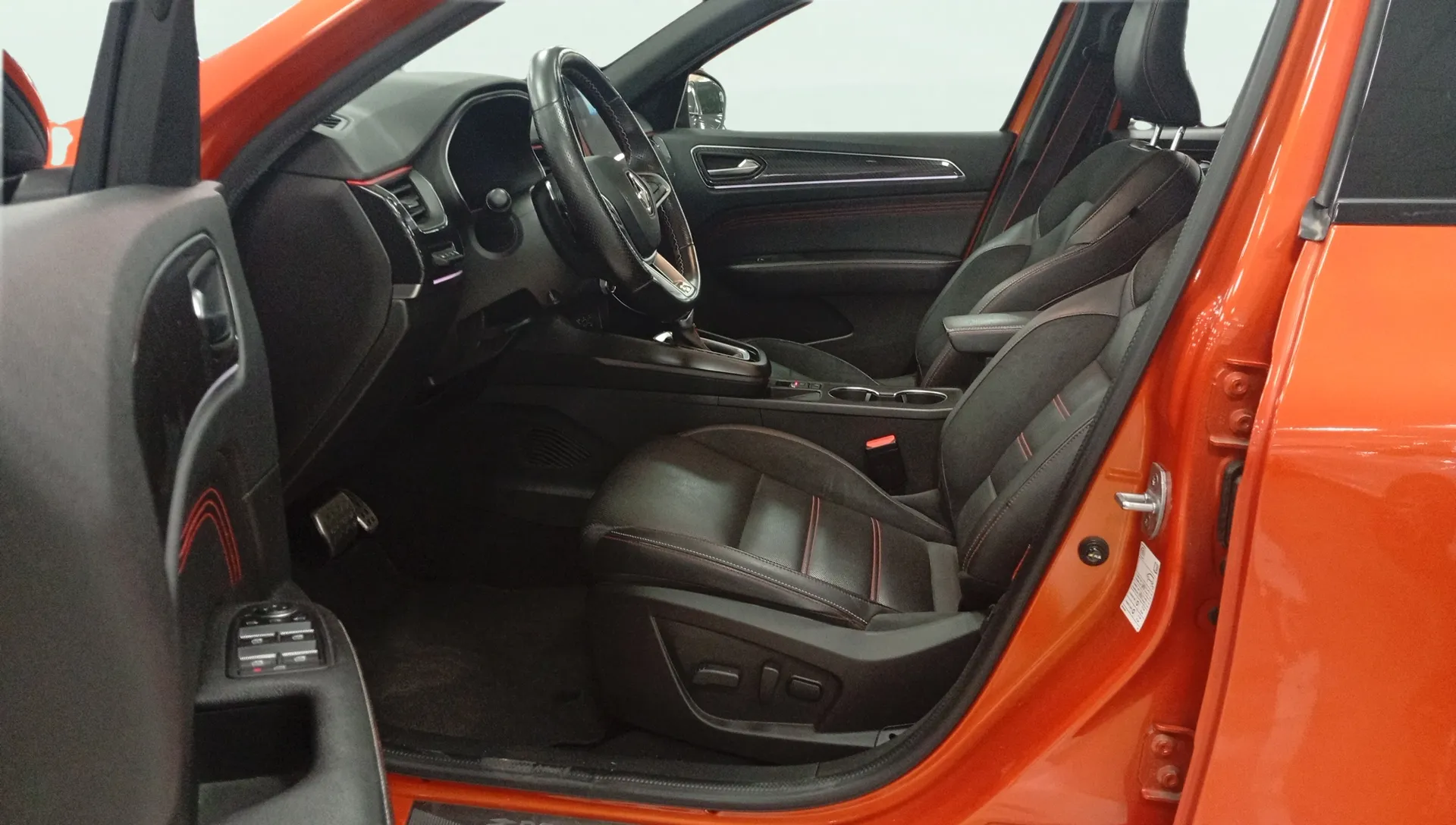 Renault Arkana RS Line TCe EDC mild hybrid - foto 18