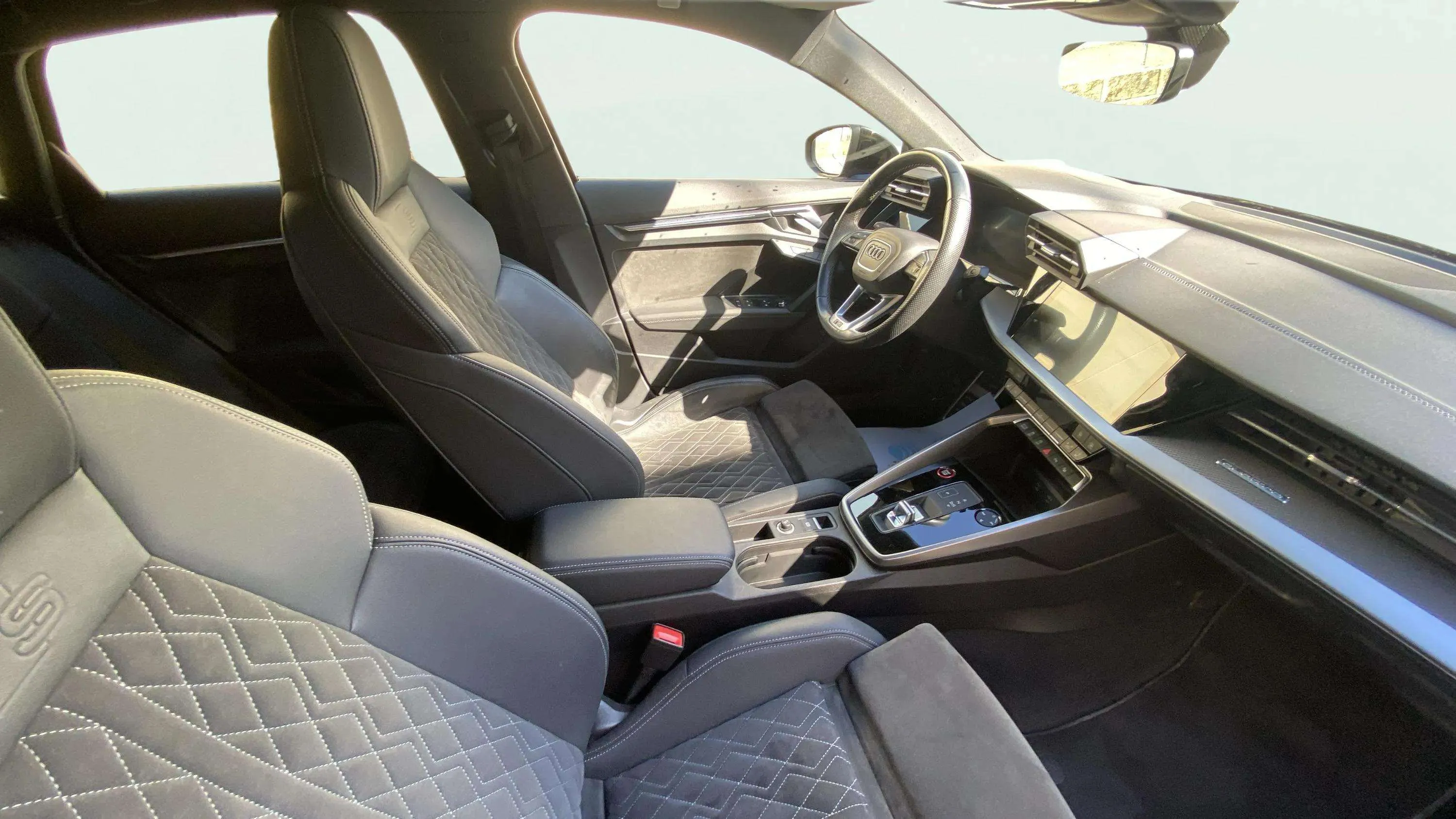 Audi S3 Sportback quattro 2.0 TFSI S-Tronic - foto 17